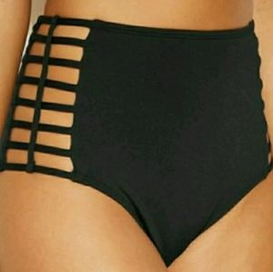 Bikini Bottom Women's Shade & Shore Caged Side Bea